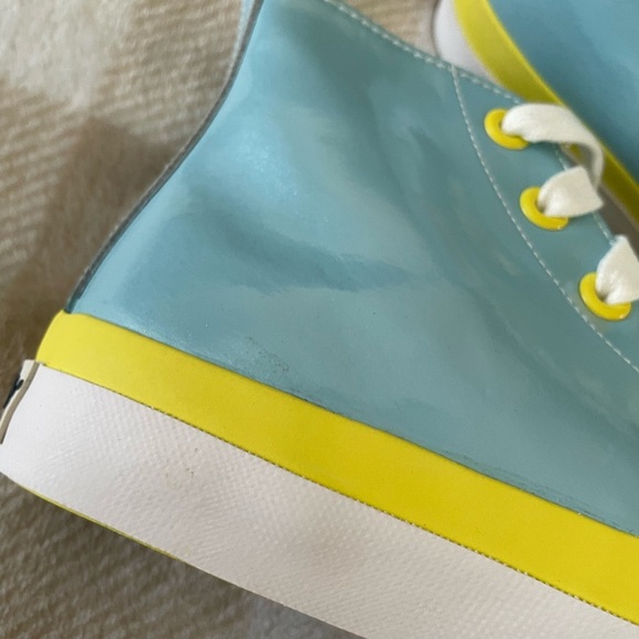 SIZE 6 Pro Keds Blue and Yellow Colorful High-Top Sneakers NWOT - Picture 2 of 10